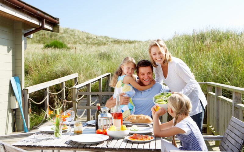 a family eating dinner in hilton head