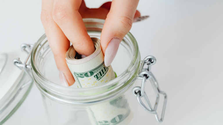 10 Ways to Save Money on Your Next Vacation